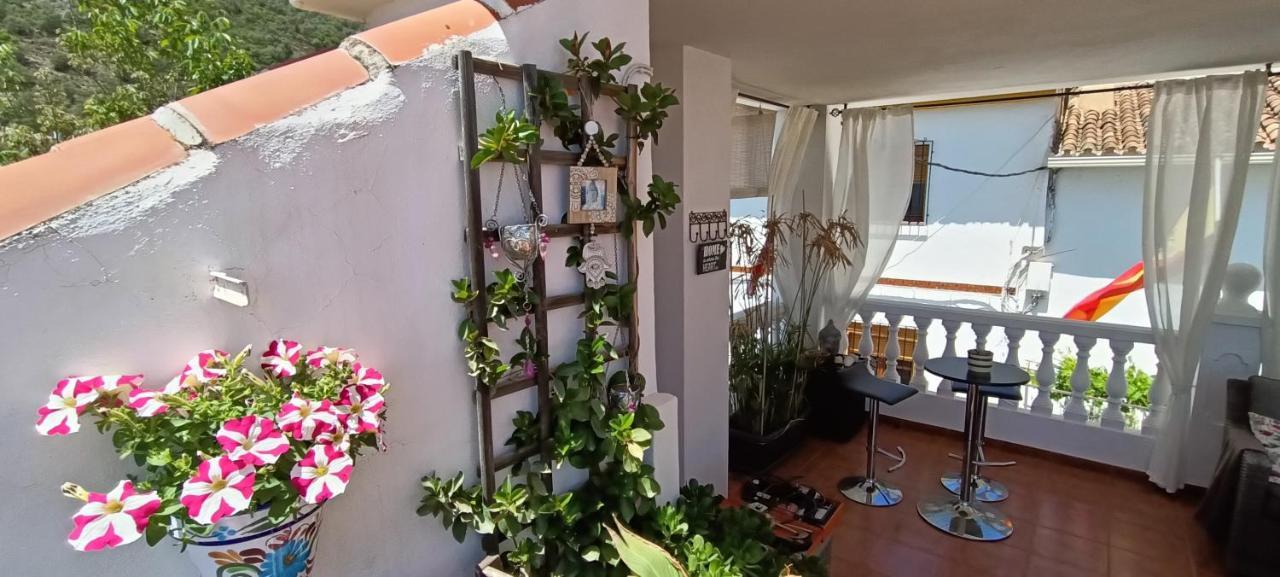 B&B Villa Deseada Periana Extérieur photo